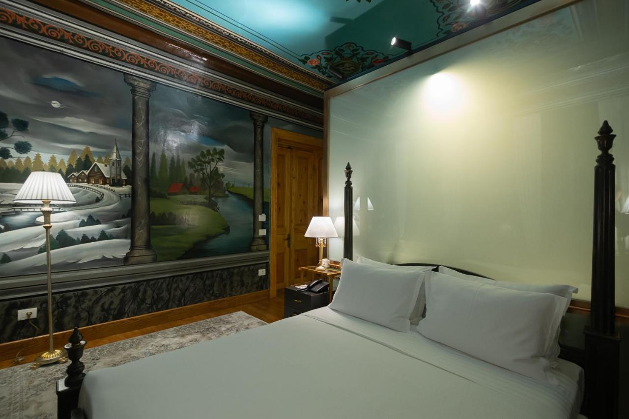 Tresor Art Boutique Hotel Korce Exterior photo