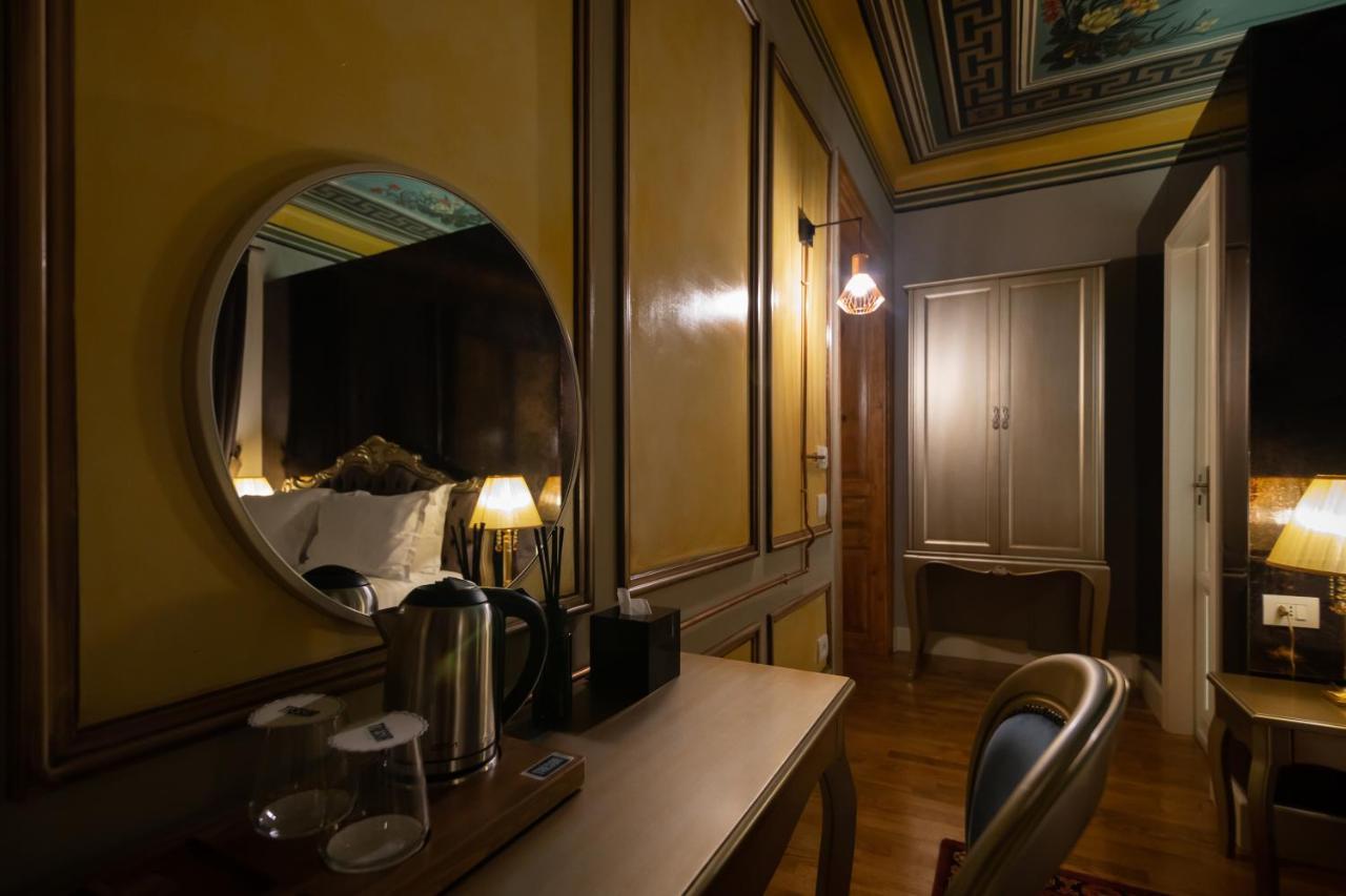 Tresor Art Boutique Hotel Korce Exterior photo
